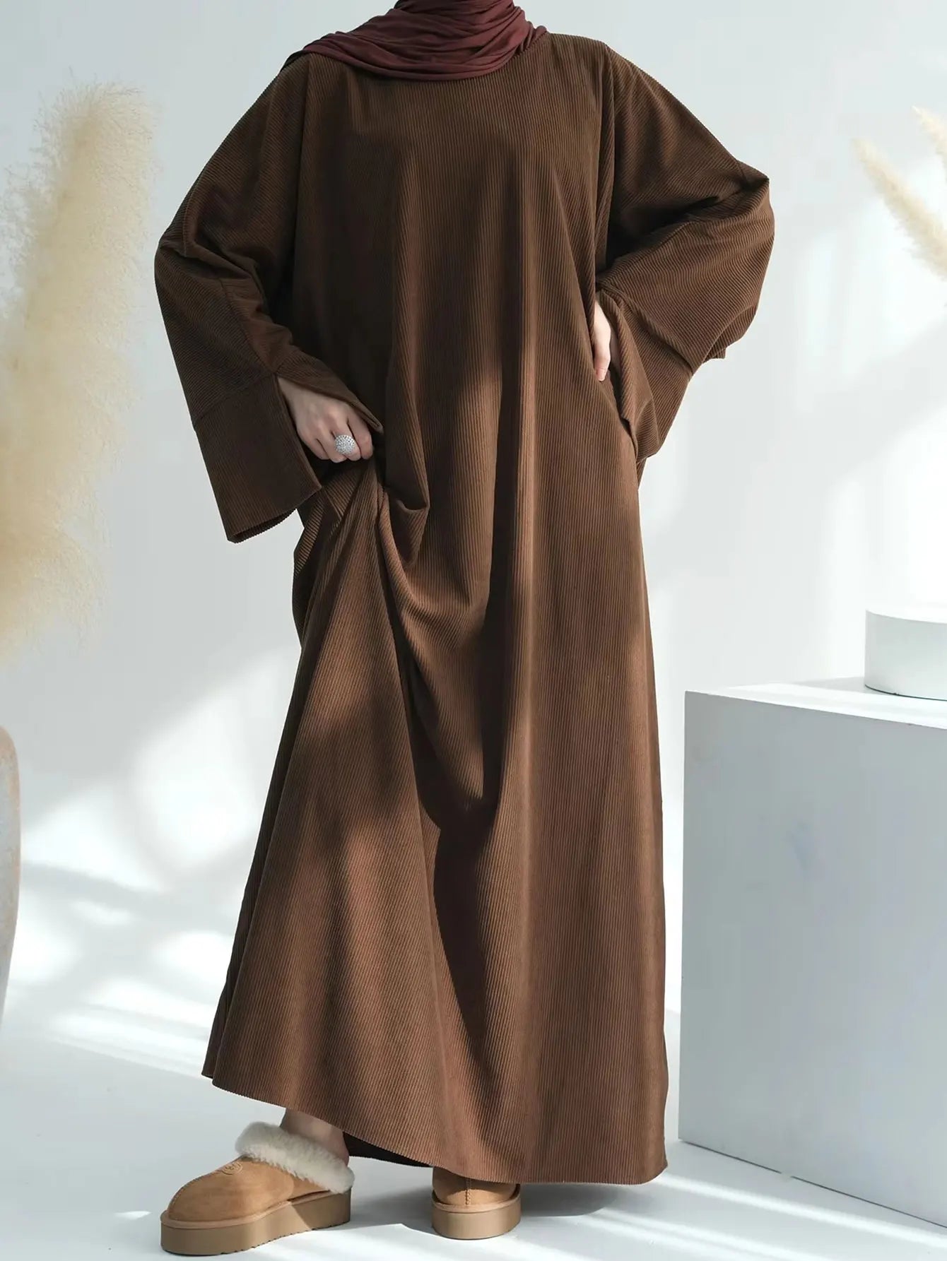 Corduroy Winter Abaya – Elegant Dubai Style