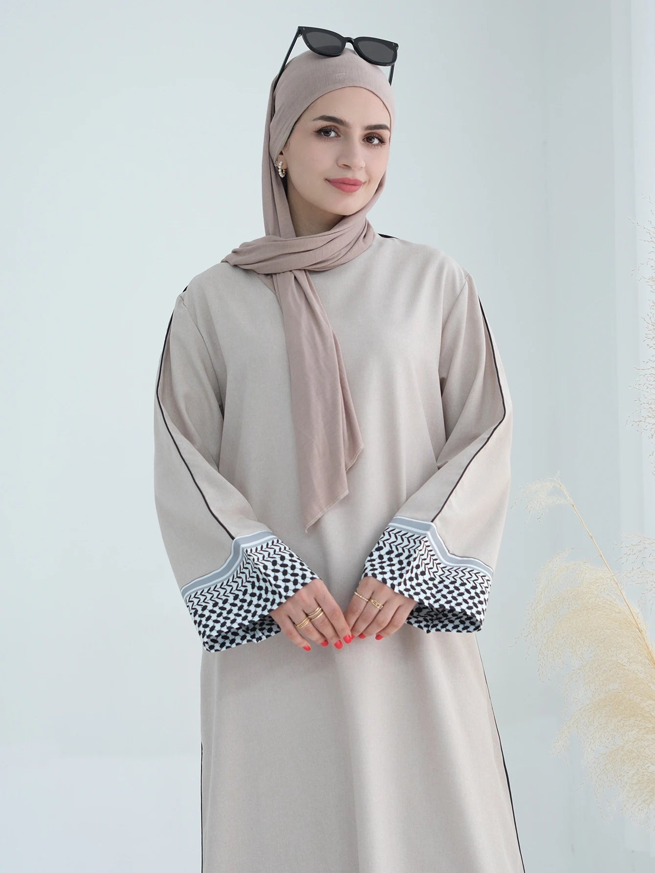 Elegant Ramadan Abaya – Open Cardigan Style for Eid