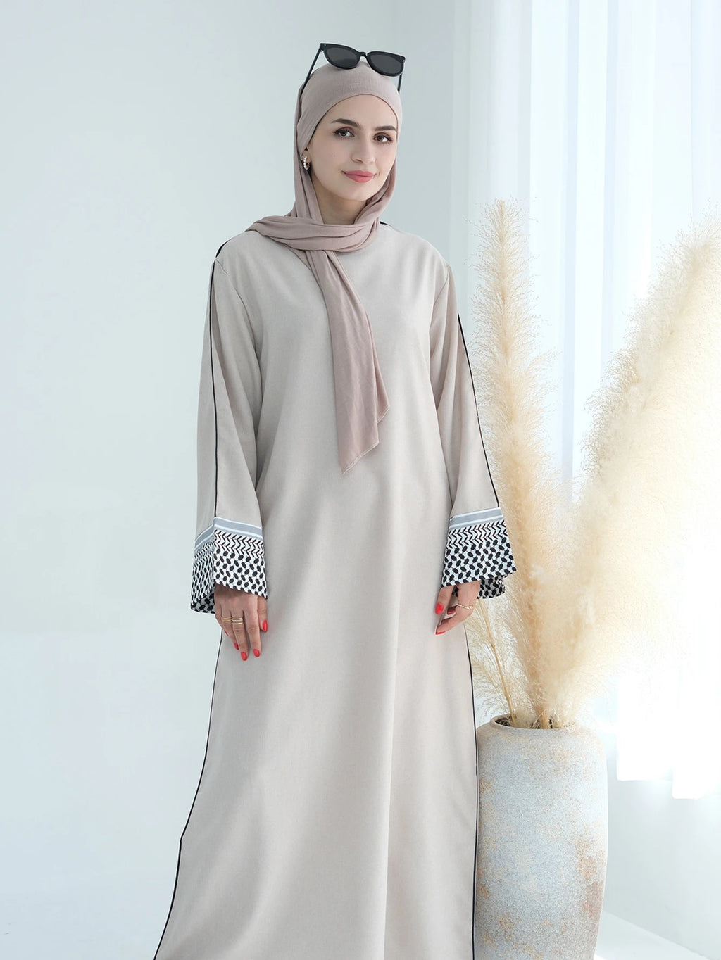 Elegant Ramadan Abaya – Open Cardigan Style for Eid